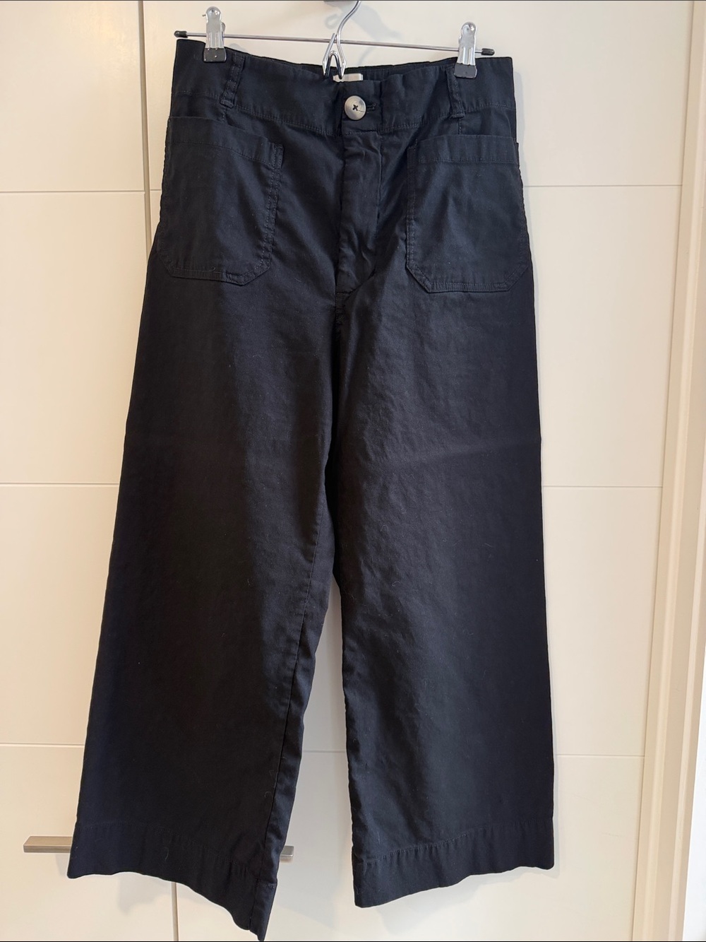 Maeve Black Wide-Leg Women’s Capri Pants